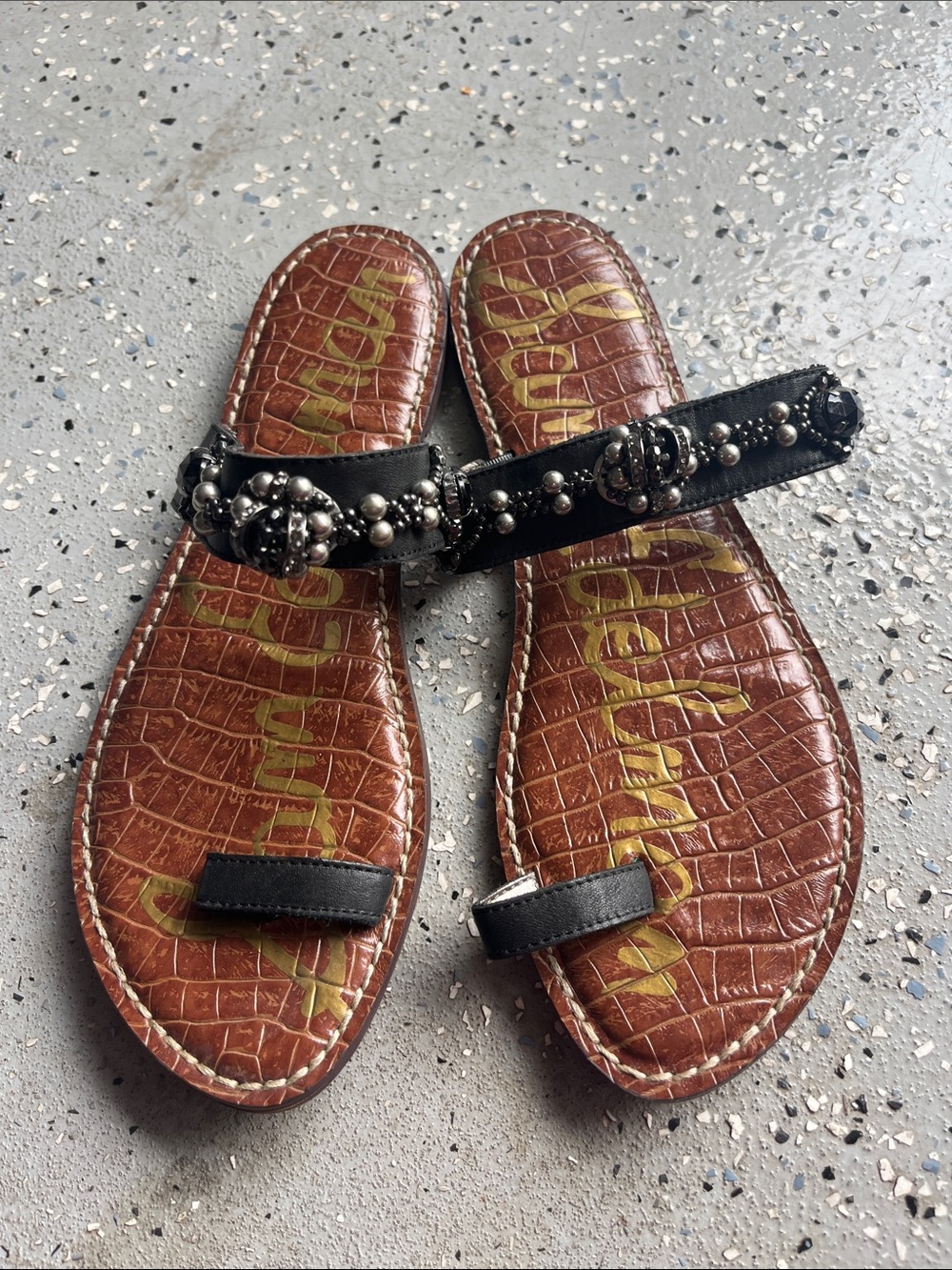 Sam Edelman Embellished Black Leather Toe-Ring Sandals
